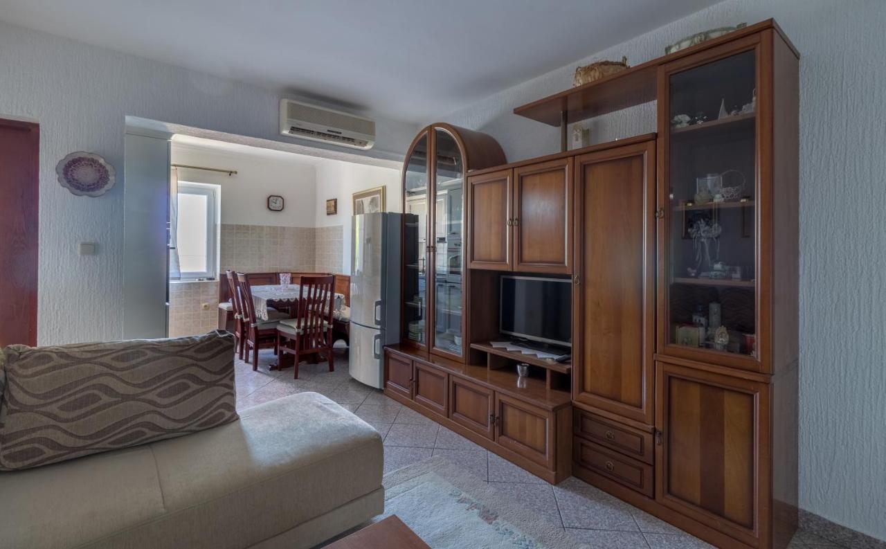 Apartment Dony - Ticic Novalja Exterior photo
